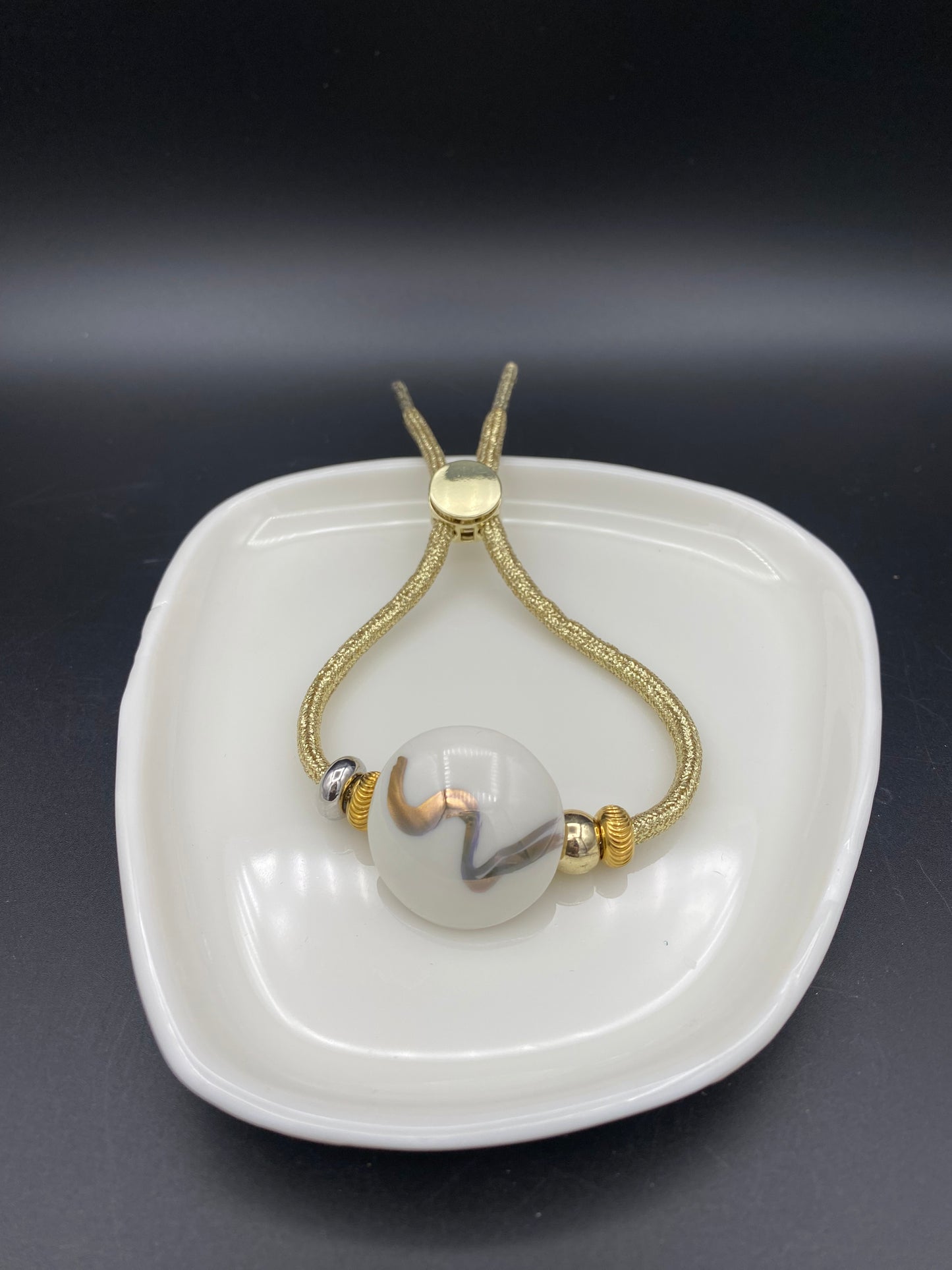 Golden smash armband